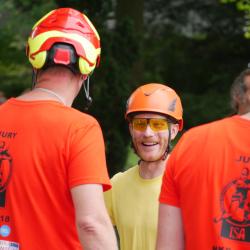 Jotte in gesprek met de jury