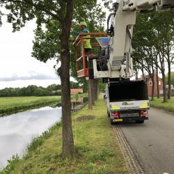 Met verreiker controleren van werklijnen